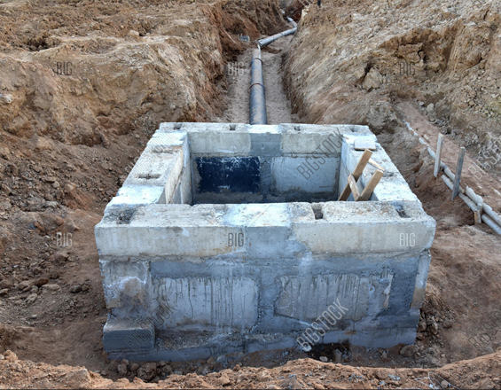 Sewage Manhole Treatment